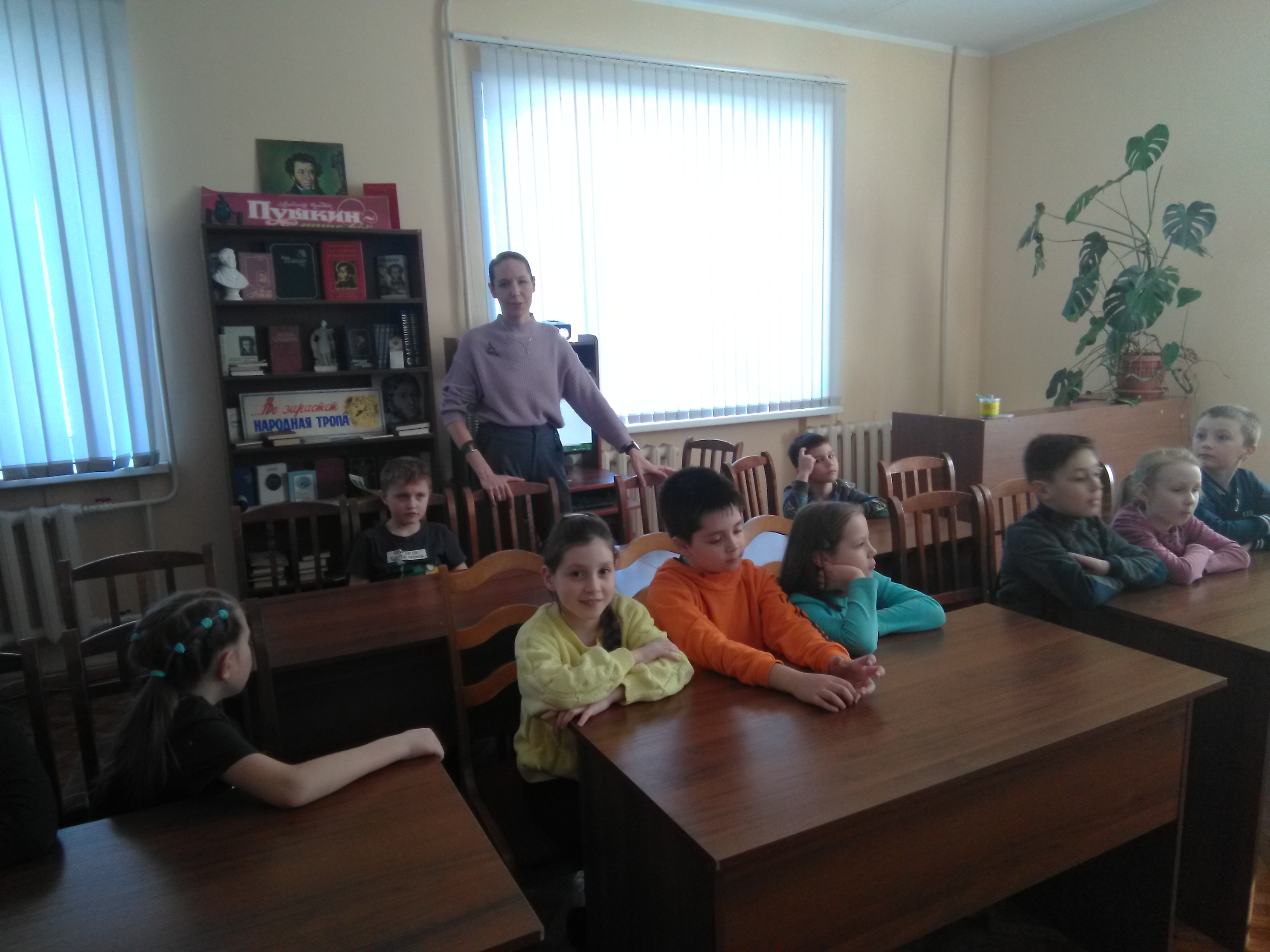 «Вы слыхали о воде? Говорят, она везде!»
Познавательный час к Международному Дню рек в Краснополянской библиотеке