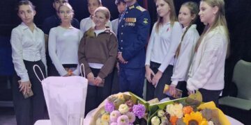 Встреча с героем-поэтом Сергеем Лобановым в Камерной сцене